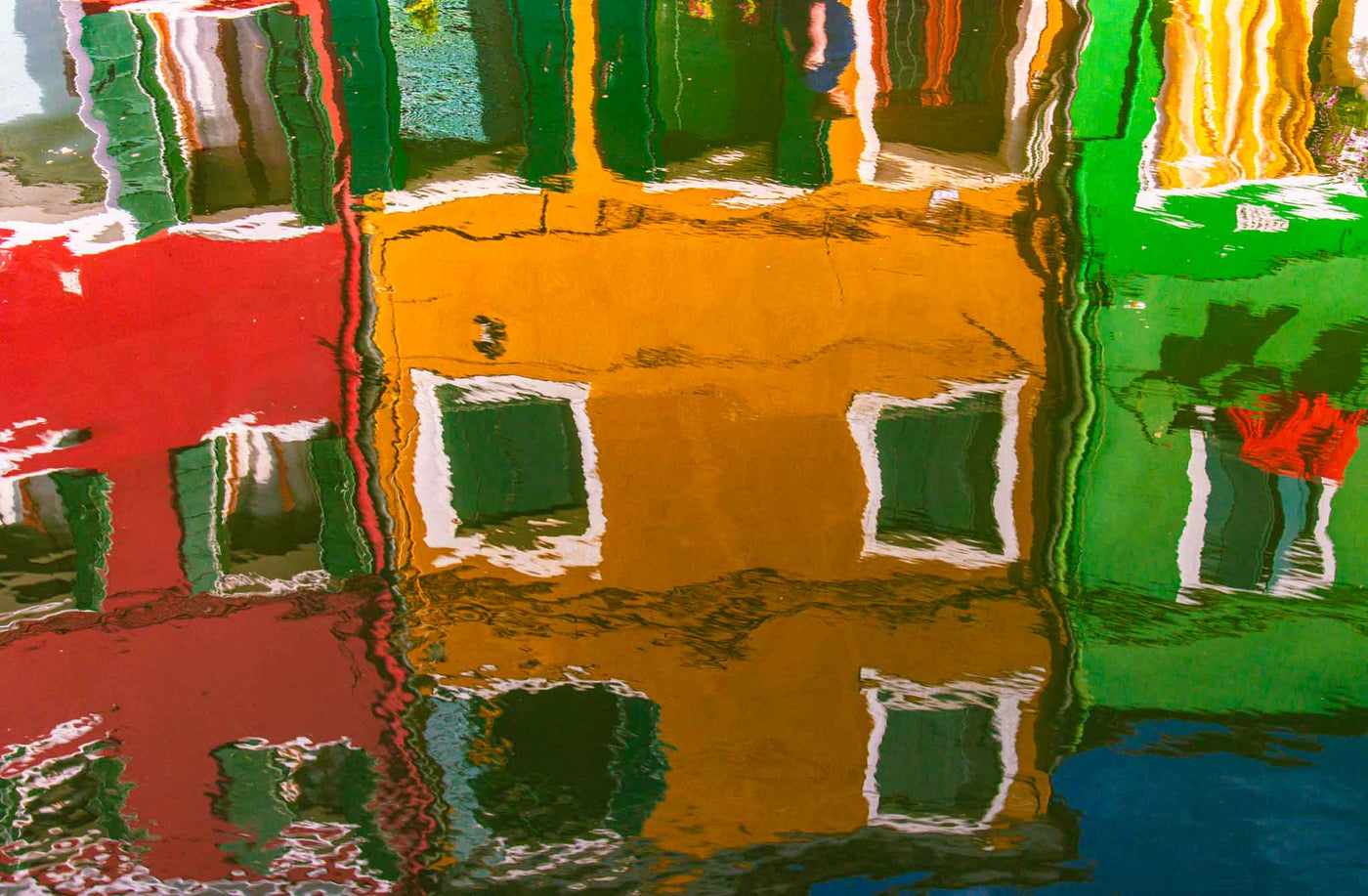 Liquid Facade